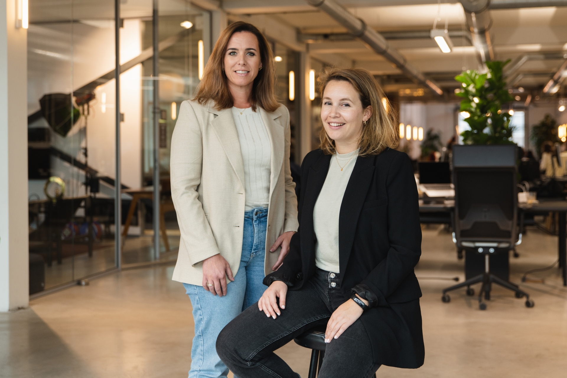 Management NL