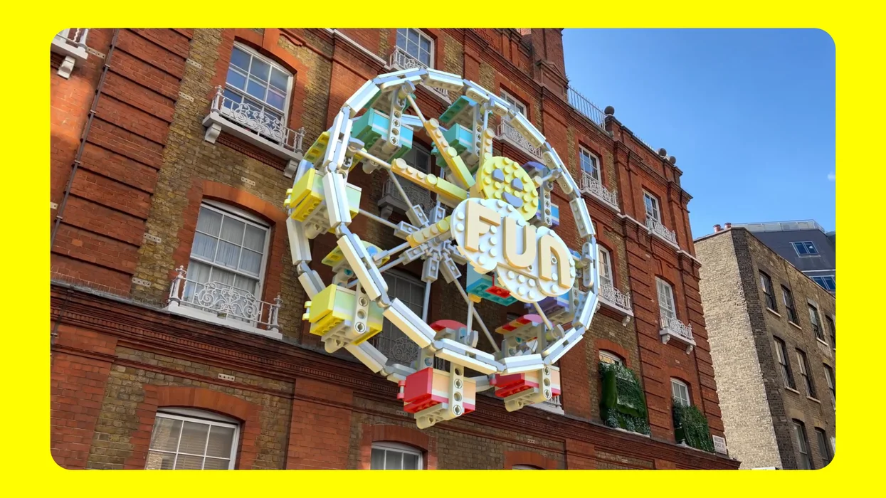 Snap lego in london