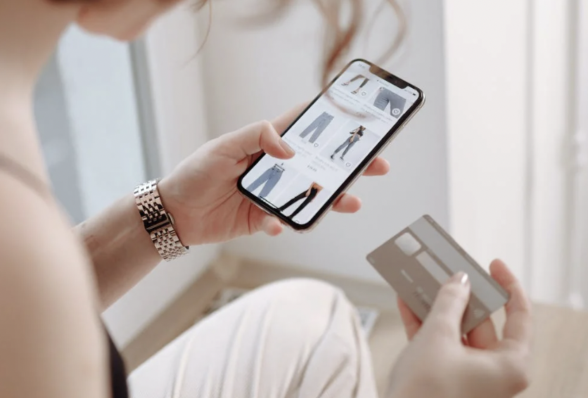 E-commerce trends 2023: Amazon is in
