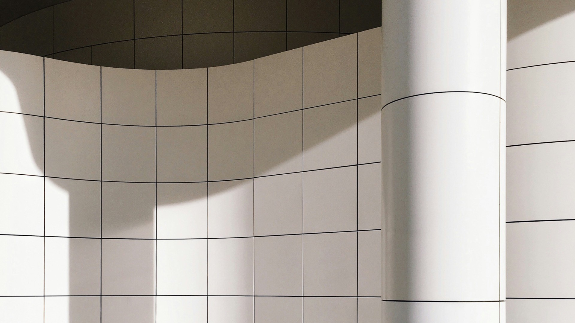 Open space with white tiles